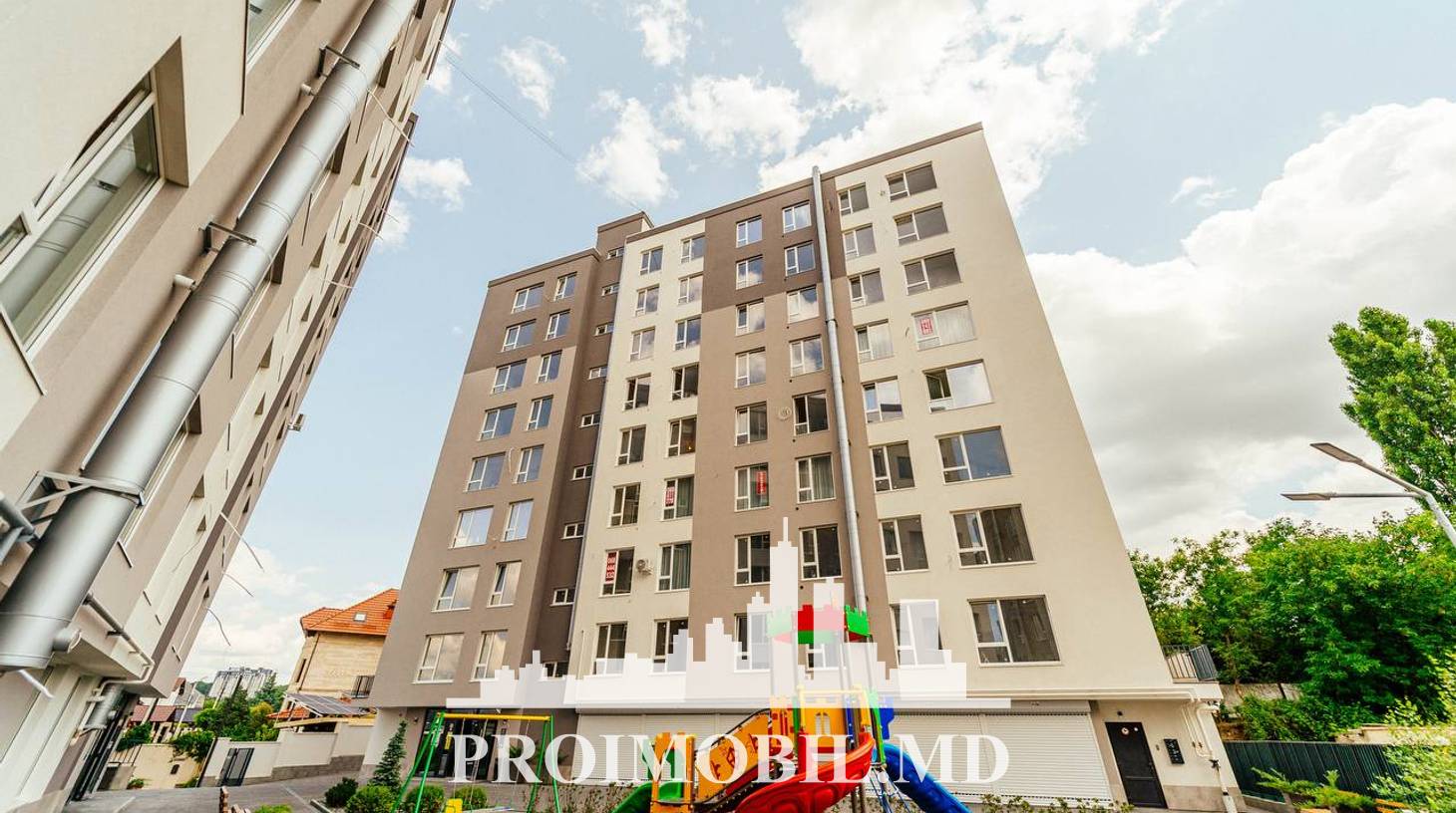 https://images.proimobil.md/so1CFYR6EiFvuu5t8dLW2HuNRnJbTW3q_PS_gSi4MXI/watermark:0.75:so:0:30:0.39/resize:fill:1460:816:1/gravity:ce/bG9jYWw6Ly8vZXN0YXRlL2xyLzU4YWVmOWE3LThjNzItNDZhZi1iNzI2LTA3MmM0ZTU1N2NjNi5qcGVn
