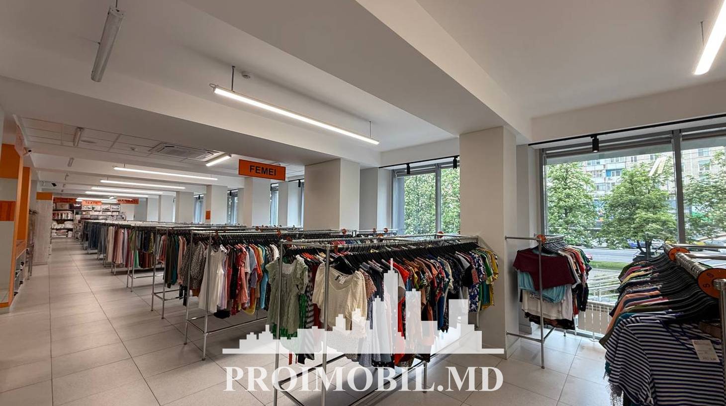https://images.proimobil.md/sq1_95_u3hOnfy1LStS8w5HlcXdgVUAyimZD0RmLCiM/watermark:0.75:so:0:30:0.39/resize:fill:1460:816:1/gravity:ce/bG9jYWw6Ly8vZXN0YXRlL2xyL2UzMDczODc3LTE2ZTgtNDNlZi1iNTIxLTQ1MTBkNDFjMjgzYy5qcGVn
