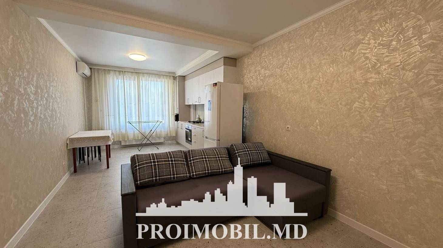 https://images.proimobil.md/sqE9do8WSQdZmu3HbHjrrawsY6qy7G9lseYZJxVXfHI/watermark:0.75:so:0:30:0.39/resize:fill:1460:816:1/gravity:ce/bG9jYWw6Ly8vZXN0YXRlL2xyLzY5NWY4OWM2LTM3NDQtNDA5OC05NTE2LTc5Mjc0YTA4YThlNi5qcGVn