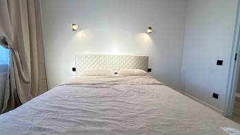 https://images.proimobil.md/srvni4CNychF0IVUQItGYxeYHfaBjn2E6XUhTTkNTmM/resize:fill:350:198:1/gravity:ce/bG9jYWw6Ly8vZXN0YXRlL2xyLzdiMDE0MjI5LTBjNmQtNGE4ZC1hZWRhLTBjZjUzZGY0NjAzNy5qcGVn