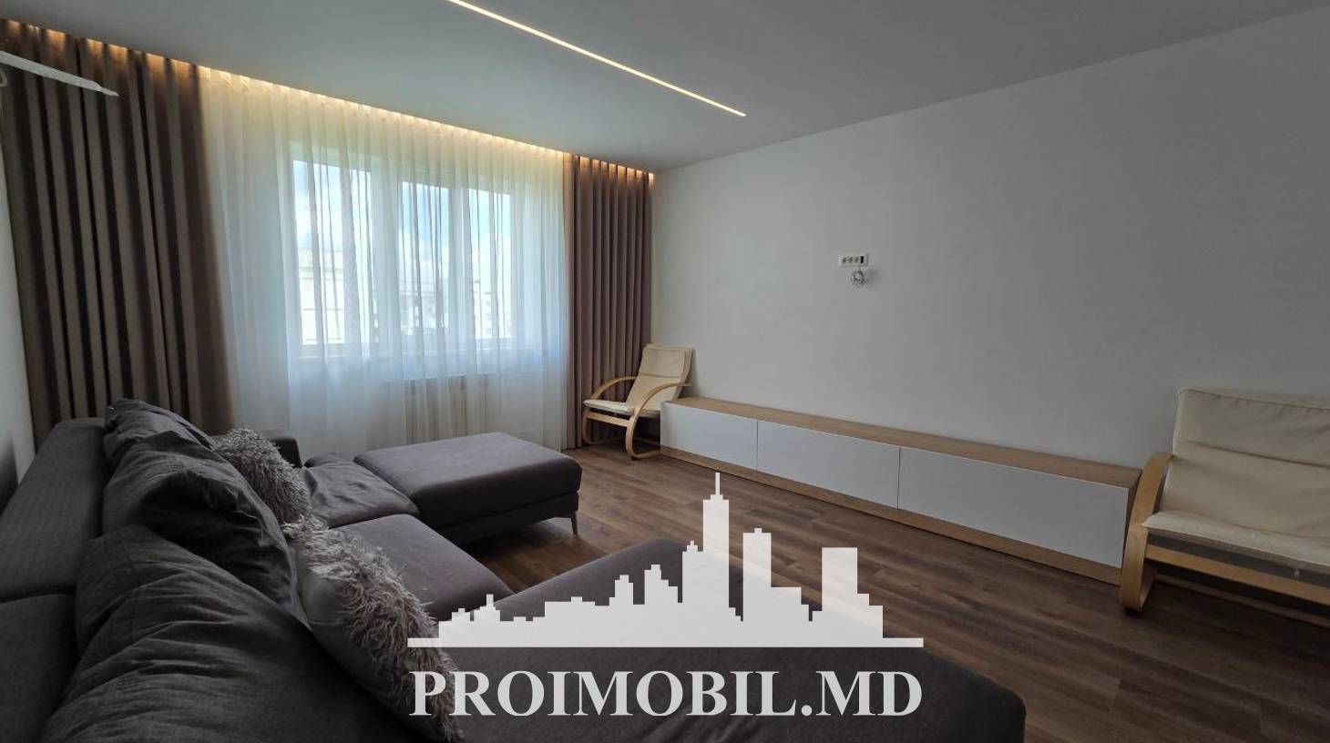 https://images.proimobil.md/stxVl-hFvG5S5gGKIQtUQES9XTpswDz1Jiy5OO4D_MA/watermark:0.75:so:0:30:0.39/resize:fill:1460:816:1/gravity:ce/bG9jYWw6Ly8vZXN0YXRlL2xyLzllYjliZjZhLWEzZWYtNDljMi05YjA1LTBiY2ZiNjEzZjM0MS5qcGVn