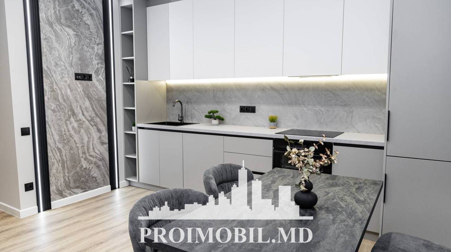 https://images.proimobil.md/syQx4ZBGdKYTqzqhj6W_NDt9yRFV_yymVer_bVG8JA4/watermark:0.75:so:0:30:0.39/resize:fill:1460:816:1/gravity:ce/bG9jYWw6Ly8vZXN0YXRlL2xyL2FlOTI2OTViLTQwNmYtNGZjMi1hZjVhLTdiOGYzZWFhMDYyMy5qcGVn