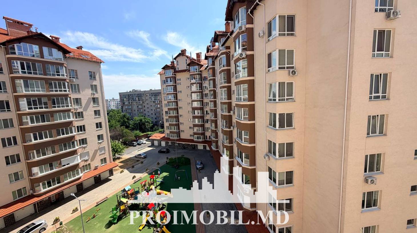 https://images.proimobil.md/t-kah330xehW6_8PUok7nHwerVfNlM5dy7e3dmypYGQ/watermark:0.75:so:0:30:0.39/resize:fill:1460:816:1/gravity:ce/bG9jYWw6Ly8vZXN0YXRlL2xyLzAzNDA2OWUyLTY0Y2MtNGU0MS1hNzM1LTVhZmNhNDM4MmQ3Yy5qcGVn