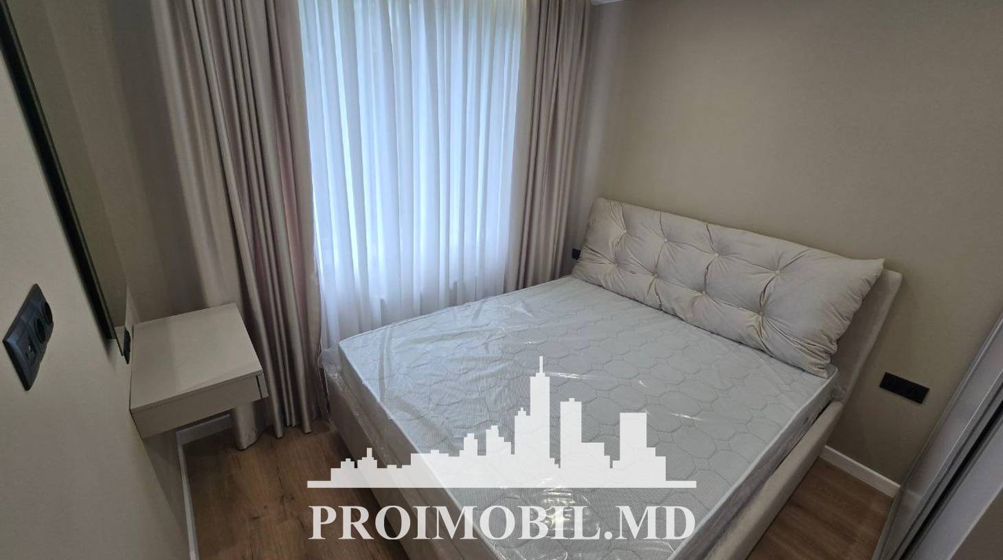 https://images.proimobil.md/t0FMcM0WK_uE3Mg26Xi_wusHuS6tycjOKfC-RuwHz68/watermark:0.75:so:0:30:0.39/resize:fill:1460:816:1/gravity:ce/bG9jYWw6Ly8vZXN0YXRlL2xyLzgwMDE5ZDRlLTY5NzUtNGQ0NS04MzJhLTJhZDhkM2VjMDgyZi5qcGVn