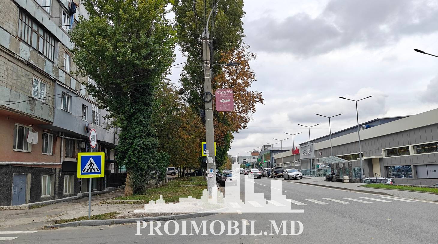 https://images.proimobil.md/t5tmMg6zA2noyHMsiMHXkKDijrfmougSDJcCR6Ui7tA/watermark:0.75:so:0:30:0.39/resize:fill:1460:816:1/gravity:ce/bG9jYWw6Ly8vZXN0YXRlL2xyL2E5NjkzMjM2LWM4NTEtNGU3Mi05NDQ1LWNhYmNkNmZjNzlhMC5qcGVn