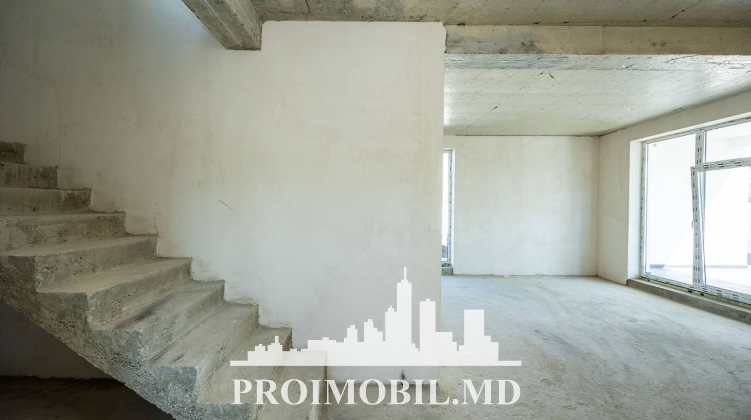 https://images.proimobil.md/tCpm_8B3Ihfk8nM8NRfHjrEvc77_Ps_YTGrqbfq1ZK8/watermark:0.75:so:0:30:0.39/resize:fill:1460:816:1/gravity:ce/bG9jYWw6Ly8vZXN0YXRlL2xyLzllZjZjM2VjLTA2MWEtNDQwZS04Y2Q2LWIxYmQzYjUxMGIwYy5qcGVn