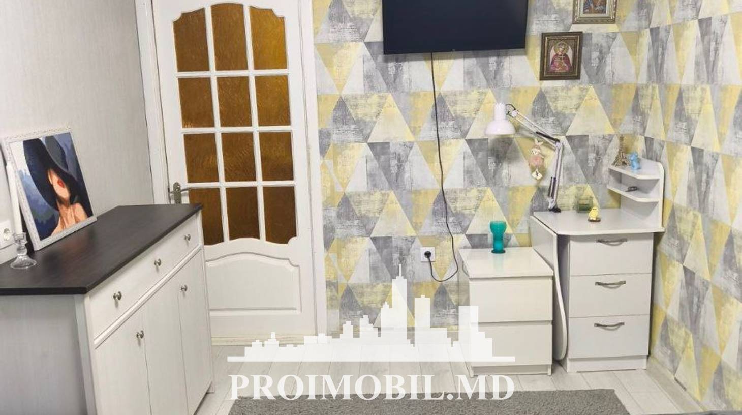 https://images.proimobil.md/tGcP7V4qfI9-rklGJVlyDjSFDBgcQwaHtJZjfkq0pDM/watermark:0.75:so:0:30:0.39/resize:fill:1460:816:1/gravity:ce/bG9jYWw6Ly8vZXN0YXRlL2xyL2YxN2EwOGQ2LTczODAtNGY2MS05ZjZhLTBhNTNlZjFlMjEyMi5qcGVn