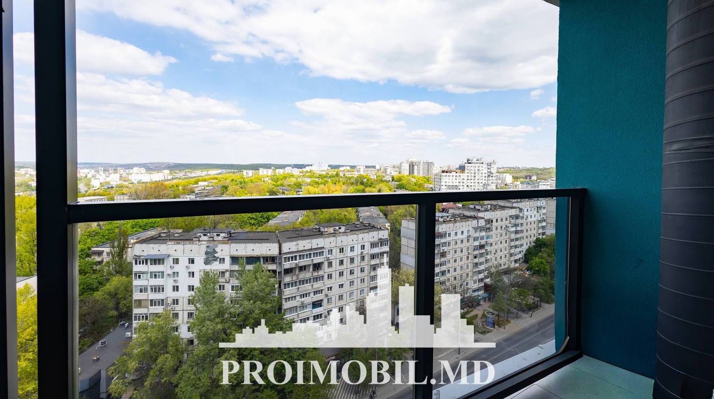 https://images.proimobil.md/tIFn48qepPgwM8kYnur-dQloZrKkcdhfSLSIHZAhMkY/watermark:0.75:so:0:30:0.39/resize:fill:1460:816:1/gravity:ce/bG9jYWw6Ly8vZXN0YXRlL2xyLzU4MWRlMjIyLTM0ZWEtNDQ0ZS1hYzJiLWY2ZTQ3NzRmZTJkZi5qcGVn