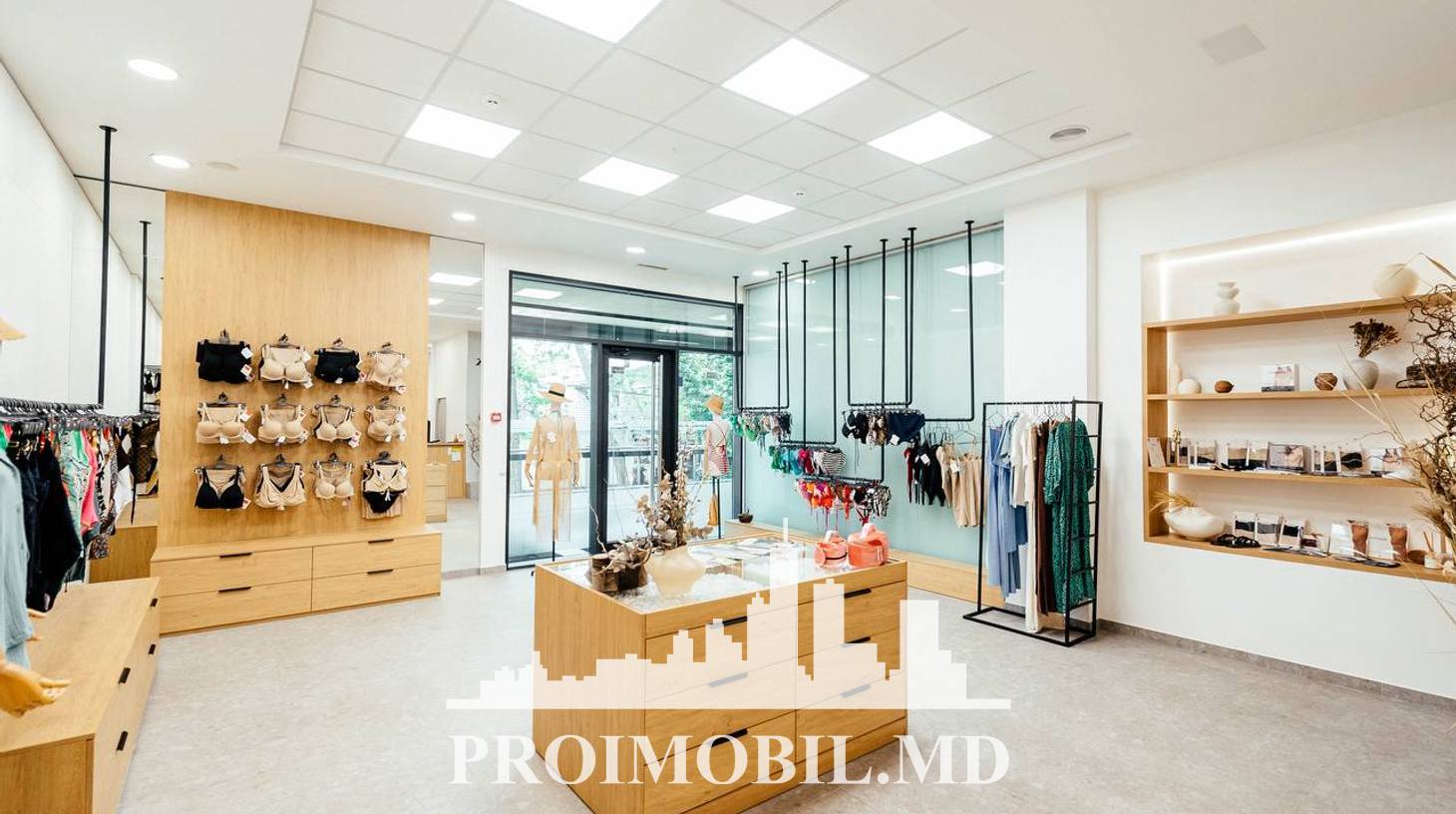 https://images.proimobil.md/tLy94vFhLE4Dp_QB2XyWHQzc5XXpa0-ow7wJf6_rV00/watermark:0.75:so:0:30:0.39/resize:fill:1460:816:1/gravity:ce/bG9jYWw6Ly8vZXN0YXRlL2xyLzc1ZWFmNDYzLWU4YmItNDE3OS04OGI1LTg5ODQzNTVhNjcyNi5qcGVn