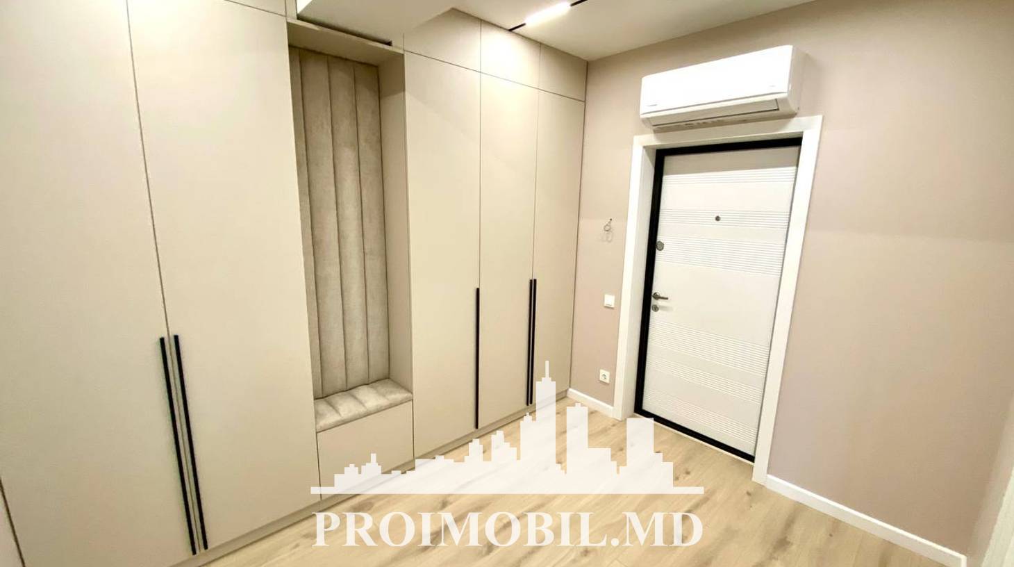 https://images.proimobil.md/tM15QgXW4gZY_vvn_BiOjr0UaCngzwItdTCHS4055gU/watermark:0.75:so:0:30:0.39/resize:fill:1460:816:1/gravity:ce/bG9jYWw6Ly8vZXN0YXRlL2xyL2JlYzFmNmNhLWZmZDctNDMyMS1iNjdmLWExYTIxOTRiYjhjYS5qcGVn