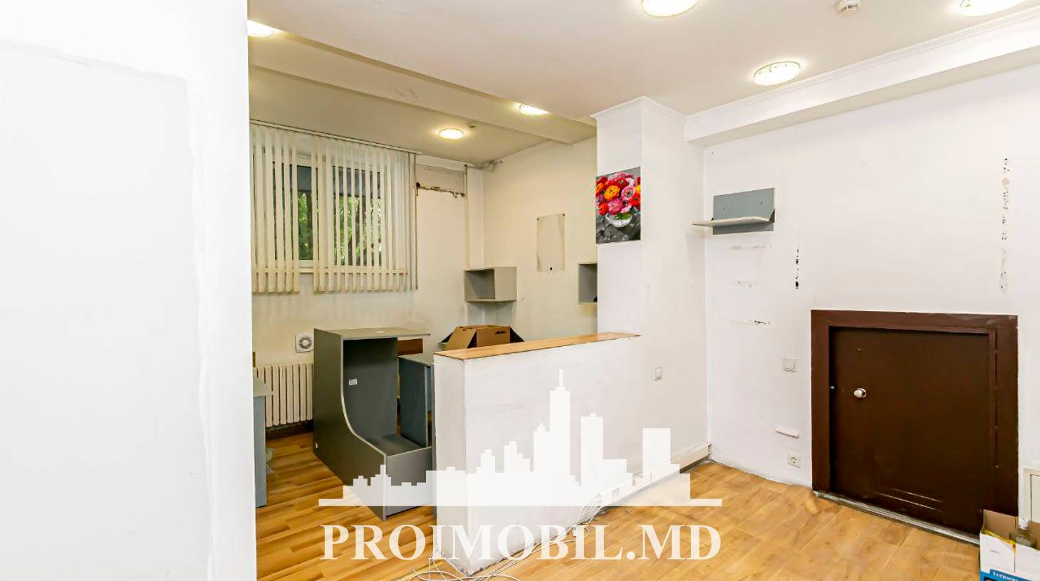 https://images.proimobil.md/tRqAhYGp9yMqe6wADj7bKpcVcN2UYnc_Ohm27RRF8AI/watermark:0.75:so:0:30:0.39/resize:fill:1460:816:1/gravity:ce/bG9jYWw6Ly8vZXN0YXRlL2xyLzI1YThkYTYzLWYzMWYtNDZiMS1iYjUyLTU1YjEwOWEwYzM0MS5qcGVn