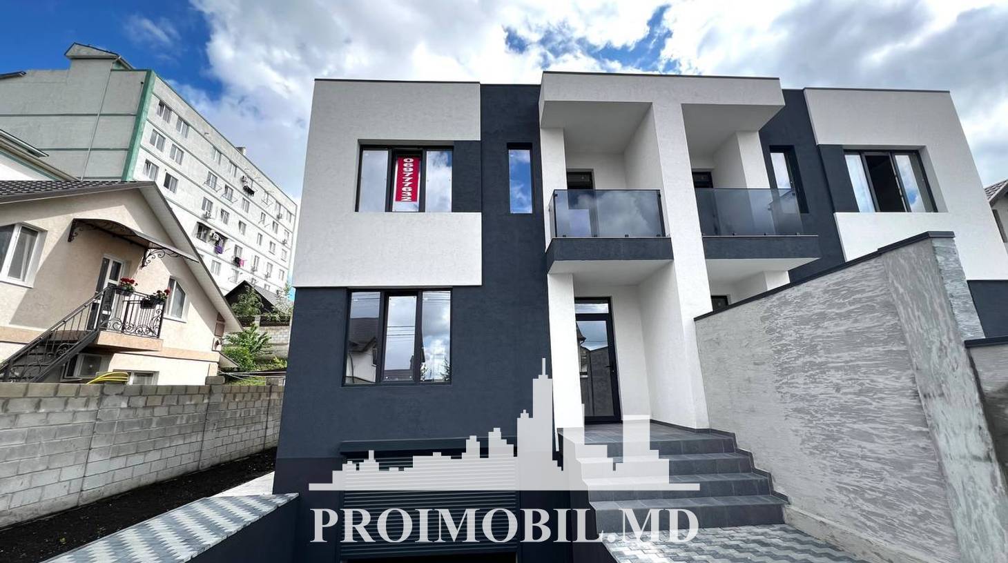https://images.proimobil.md/tSu6y8gPCFKBG0Tmr5Qr24GevlPZymA4Y6L1UNQNttk/watermark:0.75:so:0:30:0.39/resize:fill:1460:816:1/gravity:ce/bG9jYWw6Ly8vZXN0YXRlL2xyLzM2Nzc0YTYwLTI3NmEtNDFkMS04NjIzLWUzNTc3YjAxZTc0ZC5qcGVn