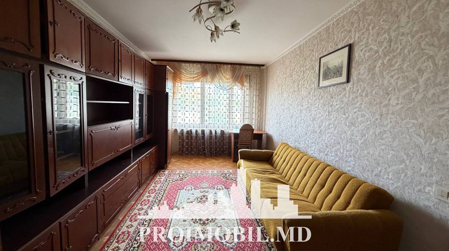 https://images.proimobil.md/tTQSj_PZt7CCalGu8_PK1Al3mgioMBvwRqamxvCRgzM/watermark:0.75:so:0:30:0.39/resize:fill:1460:816:1/gravity:ce/bG9jYWw6Ly8vZXN0YXRlL2xyL2MyYjExZGI4LWQzNDYtNDFjNS1iNDhhLTdkZDJkNDJlYWIzNy5qcGVn