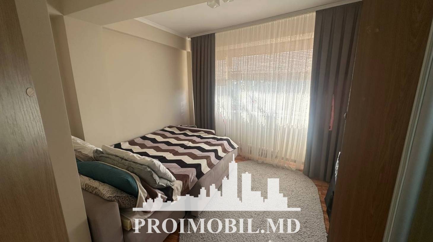 https://images.proimobil.md/tWZELoeiXXGUu1hr0PyGf2hMoHOIJzlxT_cZhwWM114/watermark:0.75:so:0:30:0.39/resize:fill:1460:816:1/gravity:ce/bG9jYWw6Ly8vZXN0YXRlL2xyL2NkZTQ3M2NkLTg0MDgtNGU0ZS05Zjc5LTI4OWU2ZDZjNmE4Zi5qcGVn