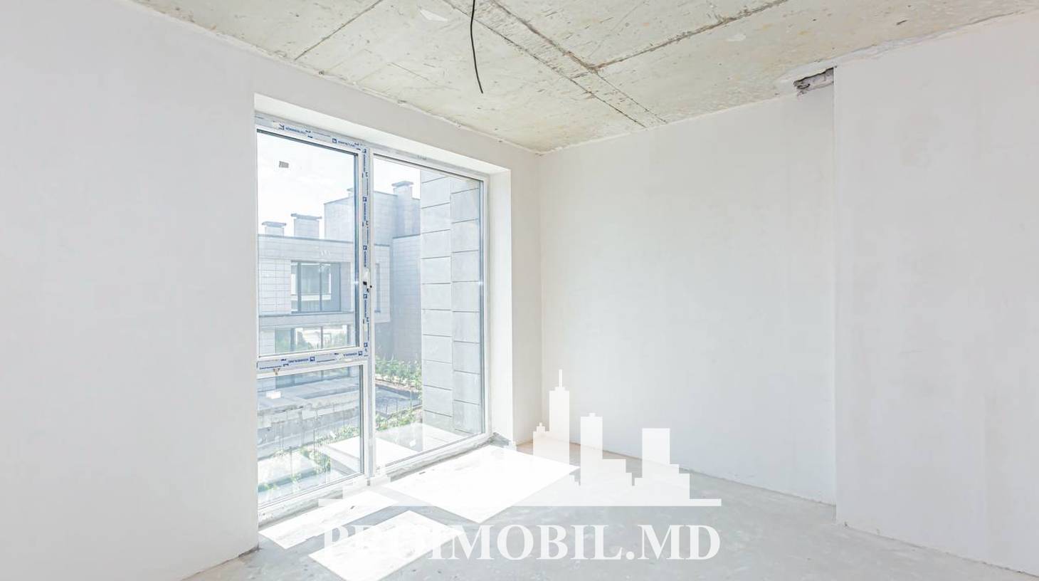 https://images.proimobil.md/tZGSTJaCU-KECQeJDh1Ud__OI5cHrK799068CO6MmPw/watermark:0.75:so:0:30:0.39/resize:fill:1460:816:1/gravity:ce/bG9jYWw6Ly8vZXN0YXRlL2xyL2JkMmM3ZTExLTdjM2ItNDg0NS1hMTdiLTBhNzBiY2UxOWYyZS5qcGVn