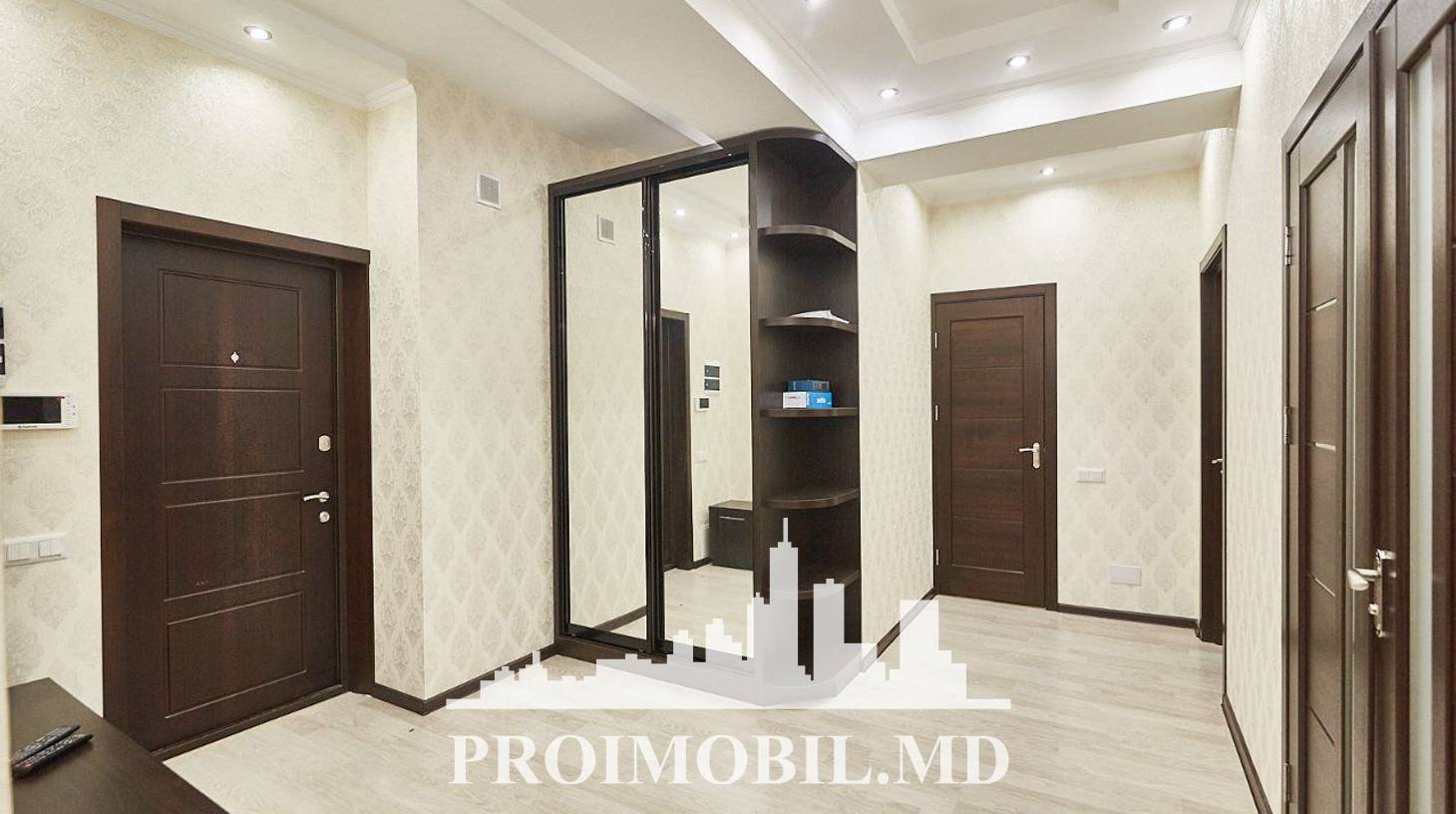 https://images.proimobil.md/t_5G2P8xI4luwZESjdwg0KdBclD7hiLdZQeECOmLJIM/watermark:0.75:so:0:30:0.39/resize:fill:1460:816:1/gravity:ce/bG9jYWw6Ly8vZXN0YXRlL2xyLzkxMzUzZmE1LTllMWQtNGRhOS05MDhhLTRmNDI1ZWY4NjViNy5qcGVn