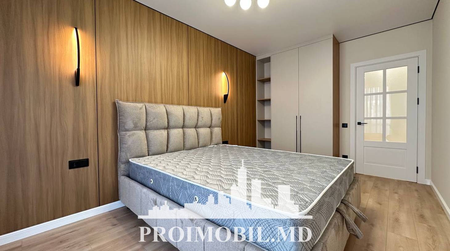 https://images.proimobil.md/tehOkCDBy_eR_ikugM2JIpOkExzUkeyxezqbcn3EQ6g/watermark:0.75:so:0:30:0.39/resize:fill:1460:816:1/gravity:ce/bG9jYWw6Ly8vZXN0YXRlL2xyL2IwYWJiNzVlLTlkNWQtNDI5Mi1iM2M5LTUxZmY0OGE0ZWMzMC5qcGVn