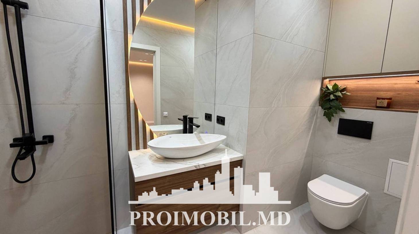 https://images.proimobil.md/tgE3_93YgvsjbehuWAU30vOe8nxSvhLmZud8bPrQZKQ/watermark:0.75:so:0:30:0.39/resize:fill:1460:816:1/gravity:ce/bG9jYWw6Ly8vZXN0YXRlL2xyLzlkM2M3ZDdlLWZhZGQtNDIyZS04N2VjLWNkMTUxZmRkMzA5NS5qcGVn