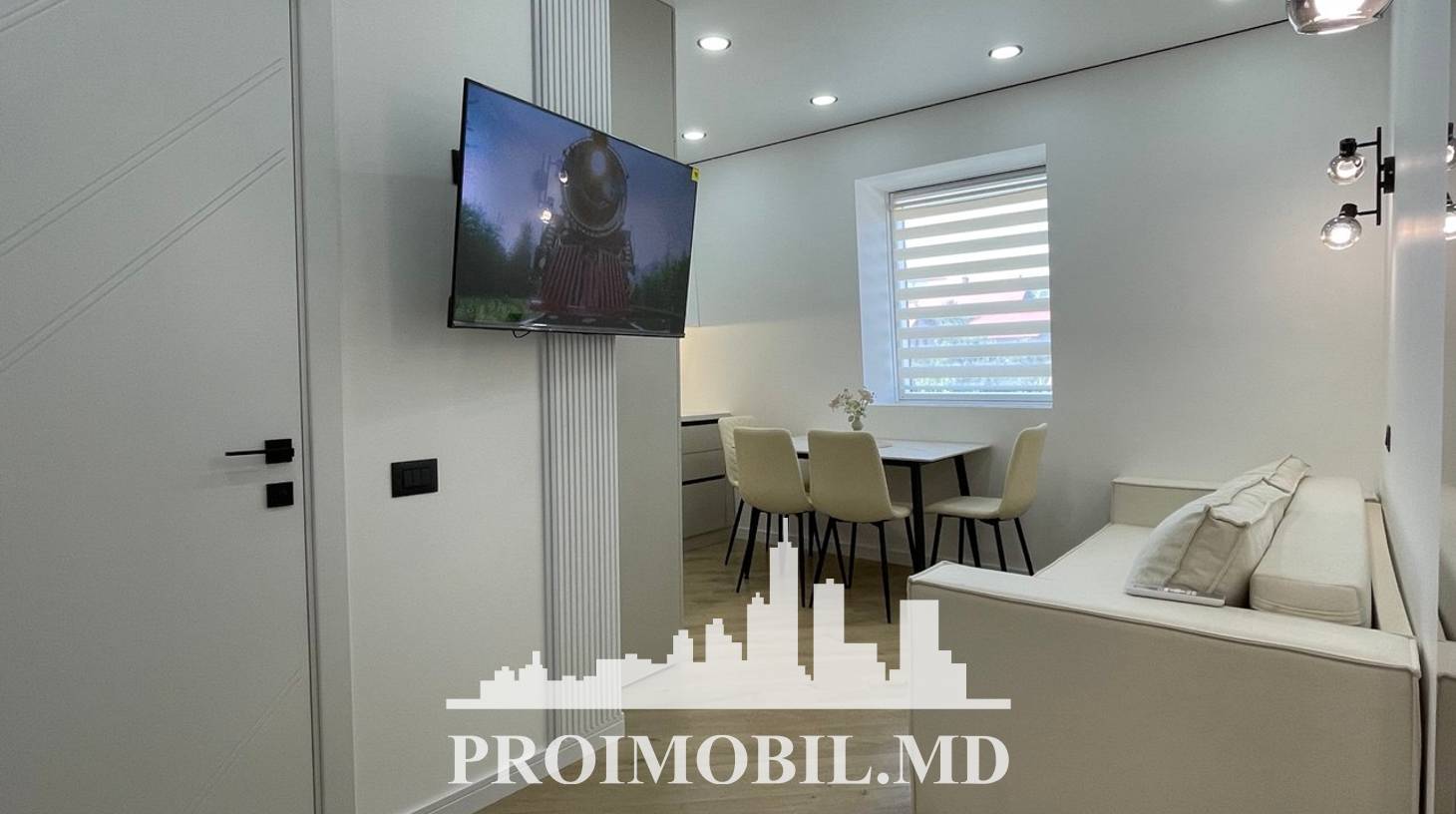 https://images.proimobil.md/tozxj_KcQaXH1SDhBckhkPg3fhiUO_34EDGRbmb7fiQ/watermark:0.75:so:0:30:0.39/resize:fill:1460:816:1/gravity:ce/bG9jYWw6Ly8vZXN0YXRlL2xyL2RmZDllZDAwLWRkZDAtNDI0YS04YmJmLTYwY2NmOTNiY2IxZS5qcGVn