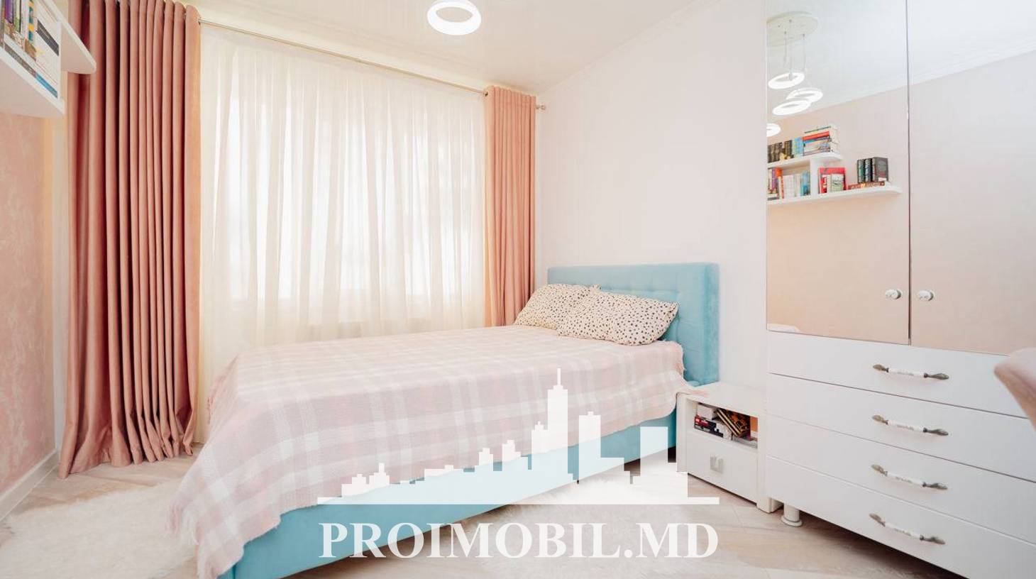 https://images.proimobil.md/tzo_dOzRSWXGpwG5IGy7YruBUXbWrrrmWCqKXbNJ9us/watermark:0.75:so:0:30:0.39/resize:fill:1460:816:1/gravity:ce/bG9jYWw6Ly8vZXN0YXRlL2xyLzIyYThhYzI5LWQ2YzMtNGE2OC1hYmMzLWJhY2MzNjUzZjE2My5qcGVn