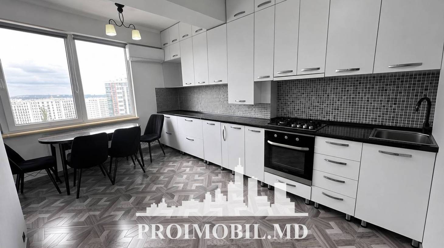 https://images.proimobil.md/u-Fpv0Cr4Mds0LNAueJQKpOvM1EpU1qoVA6YSeQqDvw/watermark:0.75:so:0:30:0.39/resize:fill:1460:816:1/gravity:ce/bG9jYWw6Ly8vZXN0YXRlL2xyLzVhZjRjMTUwLWJmYzgtNGFiZi04NDViLWIyNDcxZWE3MzFhOC5qcGVn