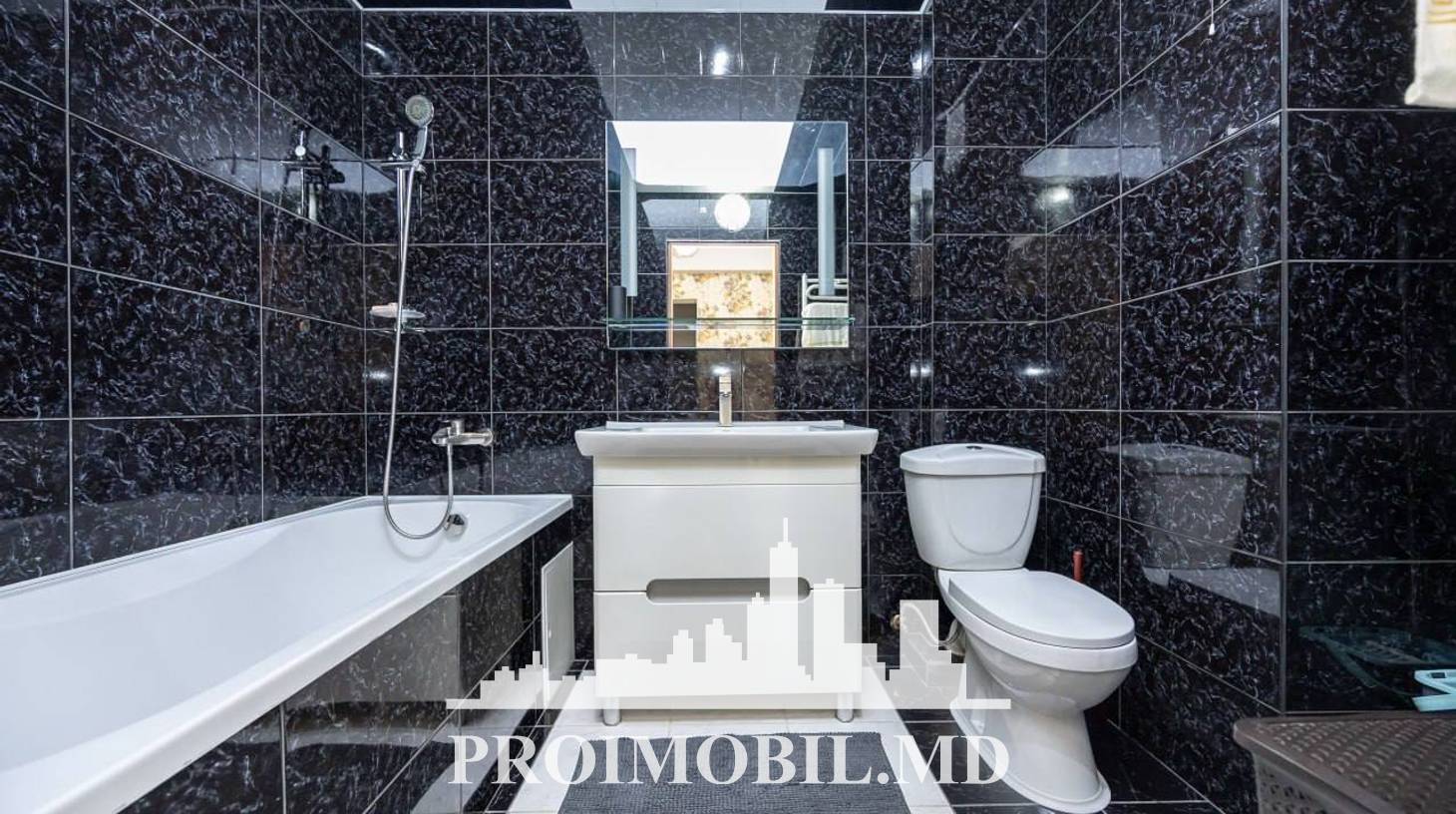 https://images.proimobil.md/uB8ulngsgHJzBV1fIX-DIY_gt1u18zj5PbOmfFZ675E/watermark:0.75:so:0:30:0.39/resize:fill:1460:816:1/gravity:ce/bG9jYWw6Ly8vZXN0YXRlL2xyL2Q5MzFkOTUyLWU3YmItNGJhMS05NjNmLTg3NThjMTFhMjY1Mi5qcGVn