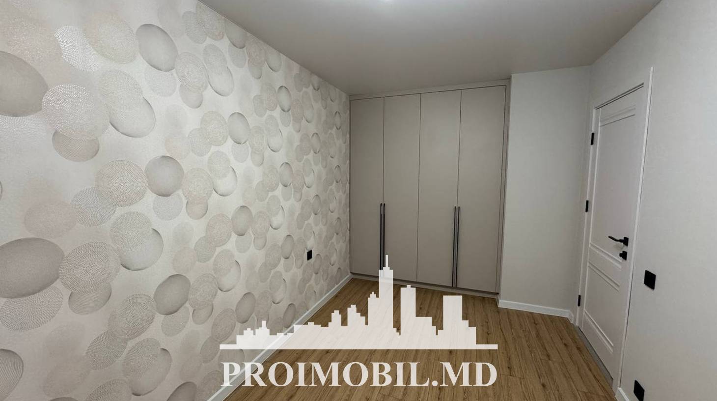 https://images.proimobil.md/uBO9fJddA3jYYRsdXPeA1ZTtWbB6M7JRz0_GyohZ3nM/watermark:0.75:so:0:30:0.39/resize:fill:1460:816:1/gravity:ce/bG9jYWw6Ly8vZXN0YXRlL2xyLzU1YzJmYTUwLWZlYTEtNGM0OC1iNTg0LTBjN2U4YjQ3ZWIwNi5qcGVn