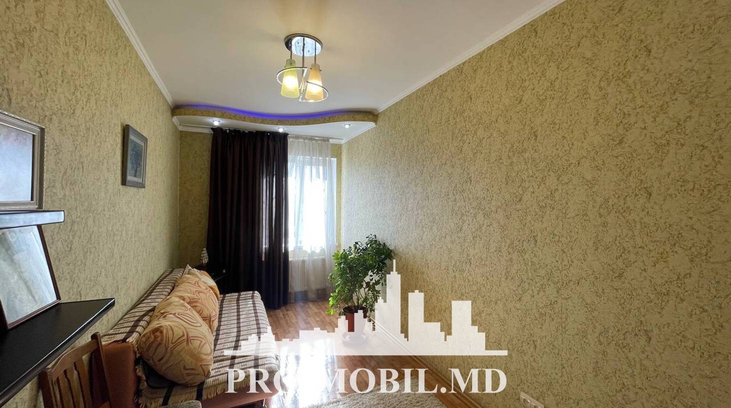 https://images.proimobil.md/uDGeyuoNLR3U1yQRIrTpZqHI870Q-cAxkcjZDR2ifn0/watermark:0.75:so:0:30:0.39/resize:fill:1460:816:1/gravity:ce/bG9jYWw6Ly8vZXN0YXRlL2xyLzdiYTY2N2U4LTlmNDMtNDhjZi1iNmNjLTg1YjVmN2YxNDlhNS5qcGVn