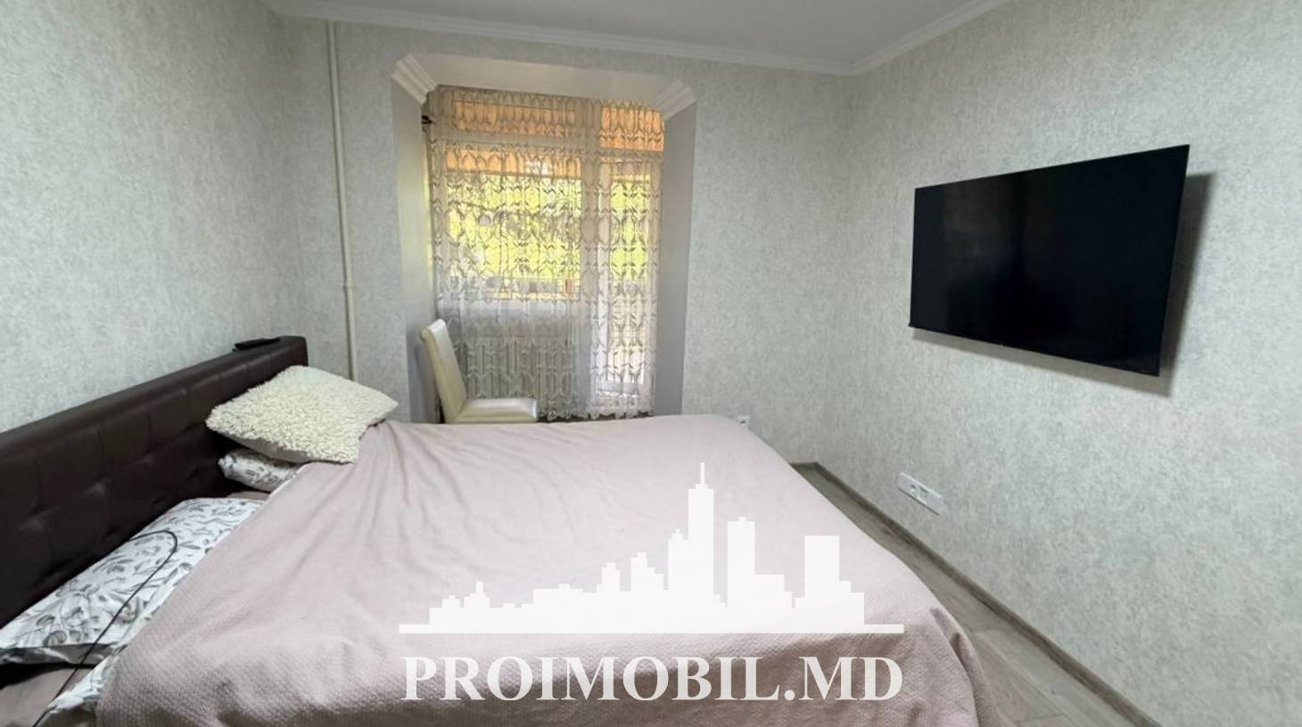 https://images.proimobil.md/uIP9phKm06MCkLRZvKq33GU484fOMYJll9b4VV40dtw/watermark:0.75:so:0:30:0.39/resize:fill:1460:816:1/gravity:ce/bG9jYWw6Ly8vZXN0YXRlL2xyLzNmOTYxMWM0LTFlYTAtNDA5MS04MTY5LWY4ZDIyMThjOWQ2Ni5qcGVn