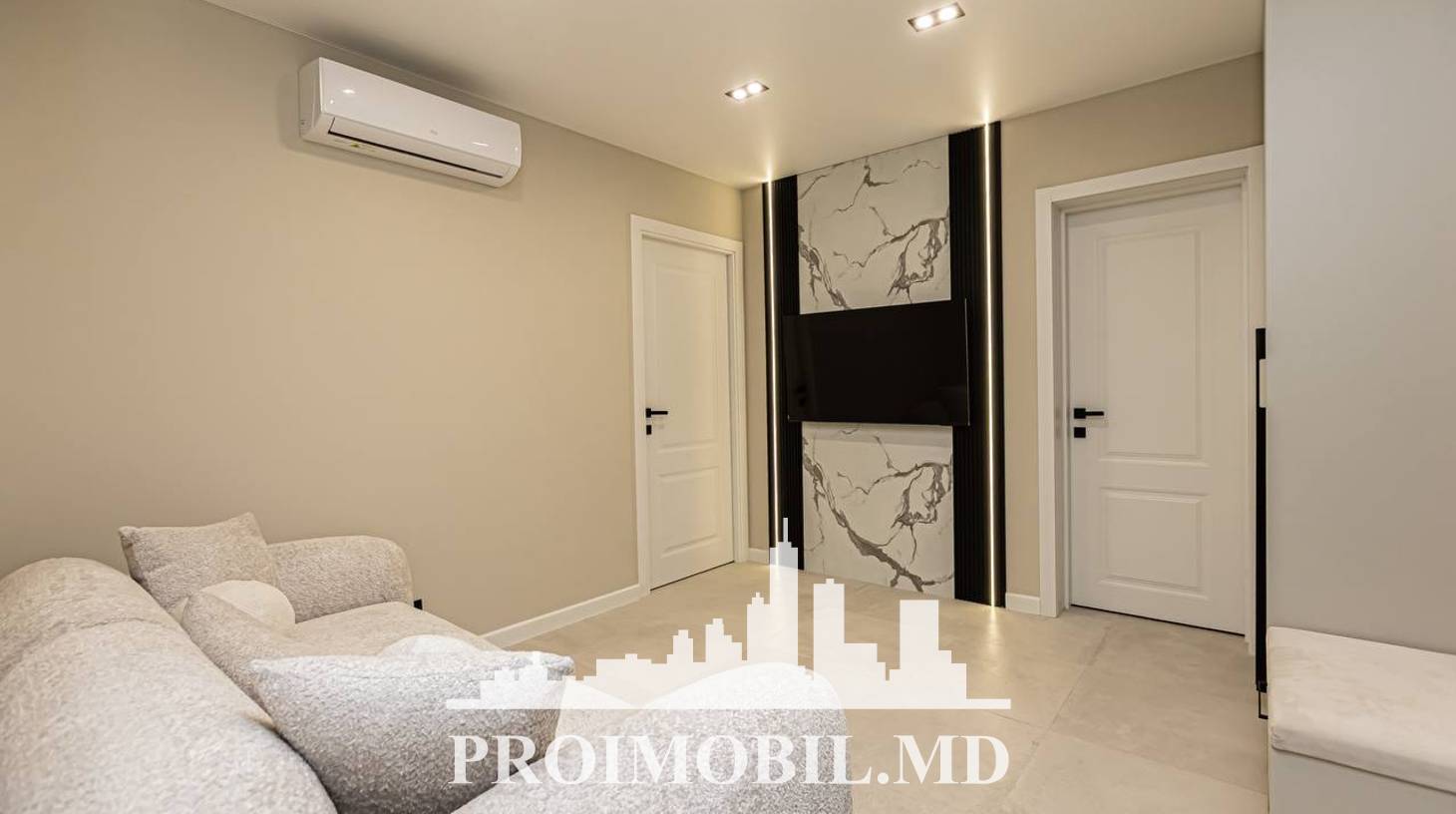 https://images.proimobil.md/uL_q1y6ul_uuvY1iyoIFzNvHNL4pbzKBlsuJoQehFiM/watermark:0.75:so:0:30:0.39/resize:fill:1460:816:1/gravity:ce/bG9jYWw6Ly8vZXN0YXRlL2xyLzc4NDM0MDYzLThjNmYtNGJjYS05NTk0LTMxYjFkMjhmYTQxYS5qcGVn