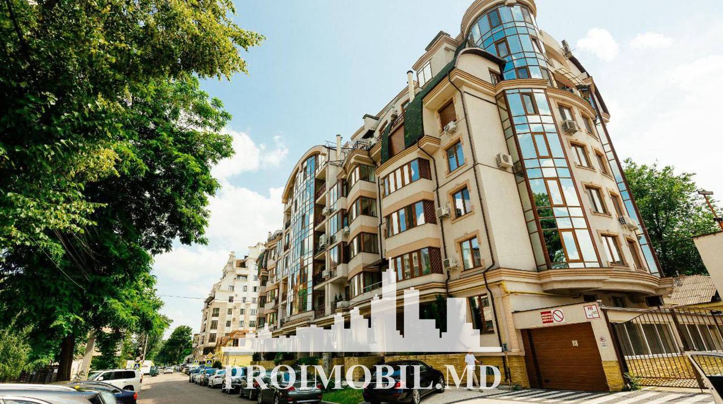 https://images.proimobil.md/uPPzT_ykFtsfmxUTZzRNV0flt5H7S-VmZ18kJWa_TiI/watermark:0.75:so:0:30:0.39/resize:fill:1460:816:1/gravity:ce/bG9jYWw6Ly8vZXN0YXRlL2xyL2NiY2YyOTgxLWRkODgtNDJlYS05ZjJjLTA4ZjAwOGNjODE5Zi5qcGVn