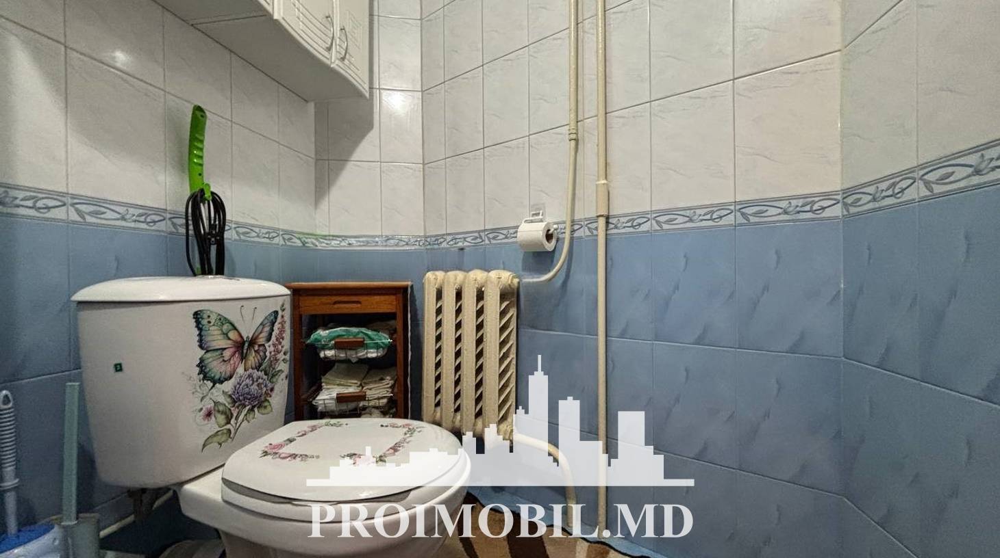 https://images.proimobil.md/uTZ1c8WQPY1PMxGwtEPVdlhNgQwZjrK_w64CmvoZajU/watermark:0.75:so:0:30:0.39/resize:fill:1460:816:1/gravity:ce/bG9jYWw6Ly8vZXN0YXRlL2xyLzlmZGY3Yzg5LTBmYjMtNDIyOC1iZjMxLTllZDU3MjgyNTU3Zi5qcGVn