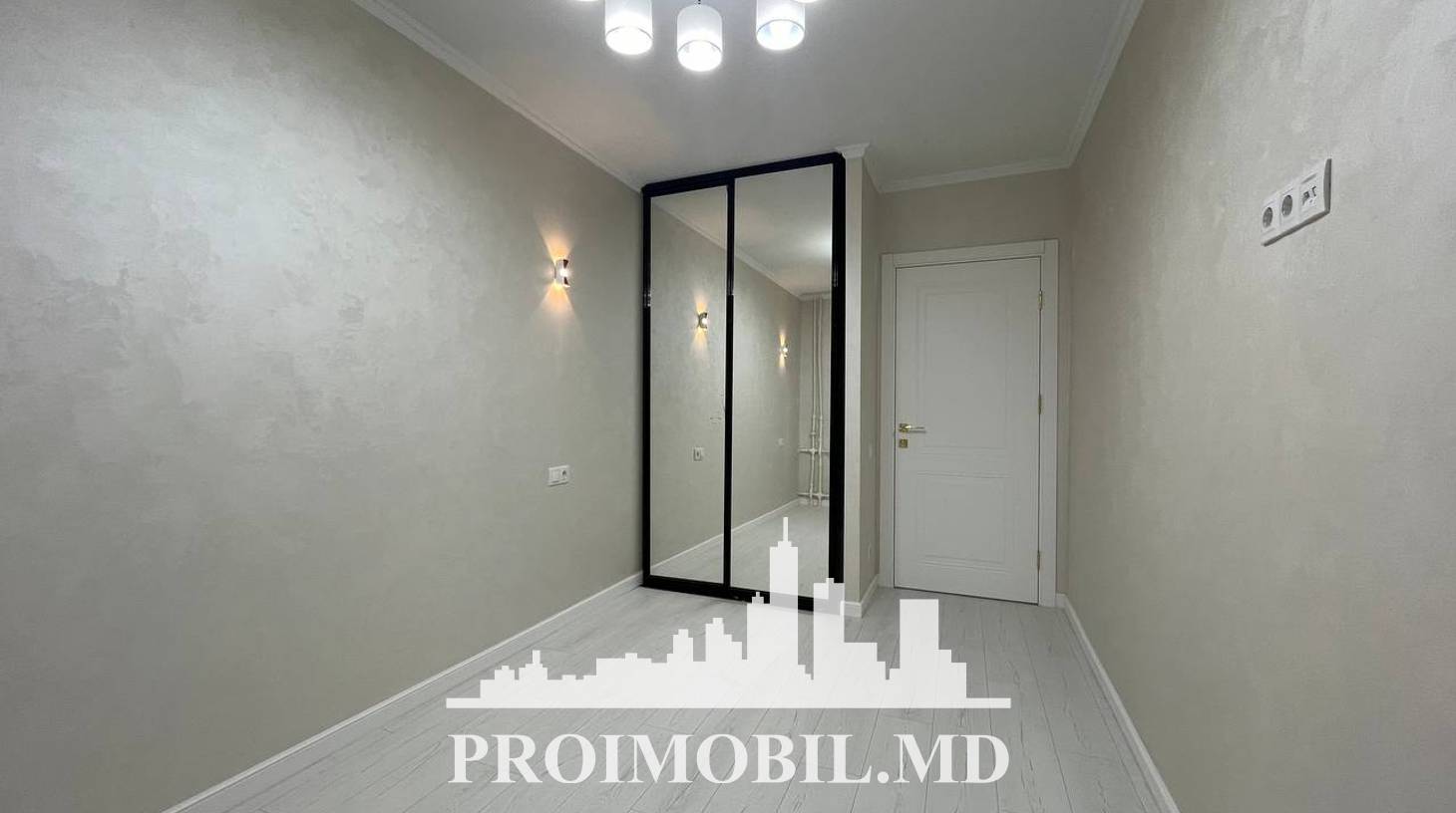 https://images.proimobil.md/uXDyWghayS4jK08ksCDiOc97wuQ9SmefLC5Nl9zcve4/watermark:0.75:so:0:30:0.39/resize:fill:1460:816:1/gravity:ce/bG9jYWw6Ly8vZXN0YXRlL2xyLzM2MjQ1NzQ5LWZhNjAtNDBmOC1iMzk4LTJiNGNiYTQ2MmUxZC5qcGVn
