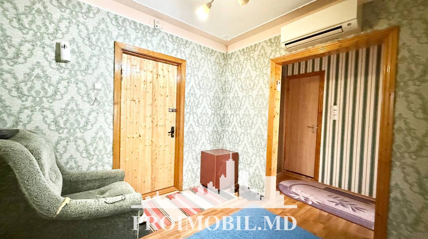 https://images.proimobil.md/uYGRZR_xKNGrq4Ul53b1L4B63HXezWGSi2r8IsxSpi4/watermark:0.75:so:0:30:0.39/resize:fill:1460:816:1/gravity:ce/bG9jYWw6Ly8vZXN0YXRlL2xyLzQyZjVhNTA4LTI1M2ItNDdiYi1hZjQyLTdhOGEyN2E0MzcxMi5qcGVn