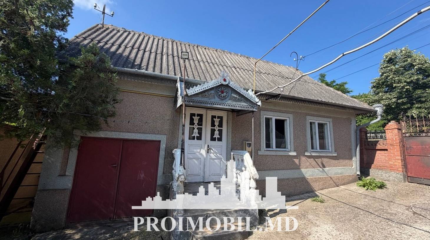 https://images.proimobil.md/uaQxEaRs8OWvkOu2n56LluFlea0MwEJ1l-8VDdMXEo4/watermark:0.75:so:0:30:0.39/resize:fill:1460:816:1/gravity:ce/bG9jYWw6Ly8vZXN0YXRlL2xyLzA0Njg3NjQxLTE5MmItNDc5NC1iZmQzLTI4MmY5ZmE2YWUwNS5qcGVn