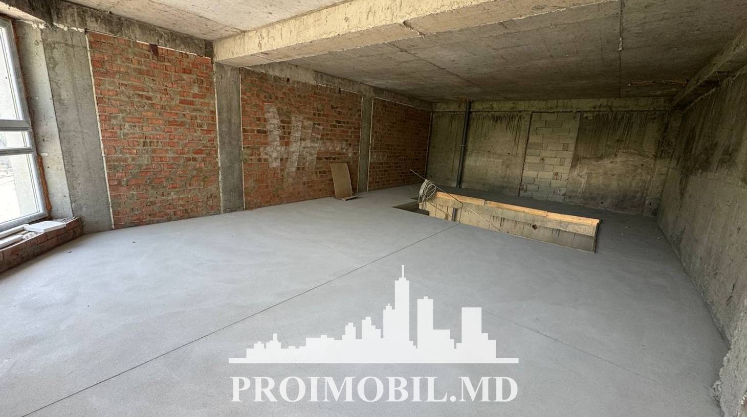 https://images.proimobil.md/uaja3yYvgGgvQHkGZCEDxcNBB9P-jpeyJBqLCz1Myog/watermark:0.75:so:0:30:0.39/resize:fill:1460:816:1/gravity:ce/bG9jYWw6Ly8vZXN0YXRlL2xyLzE5YjVmMTA3LTc2OTYtNDQ2Ny04NmNiLWFjZTlhNGNkYzM4Ni5qcGVn