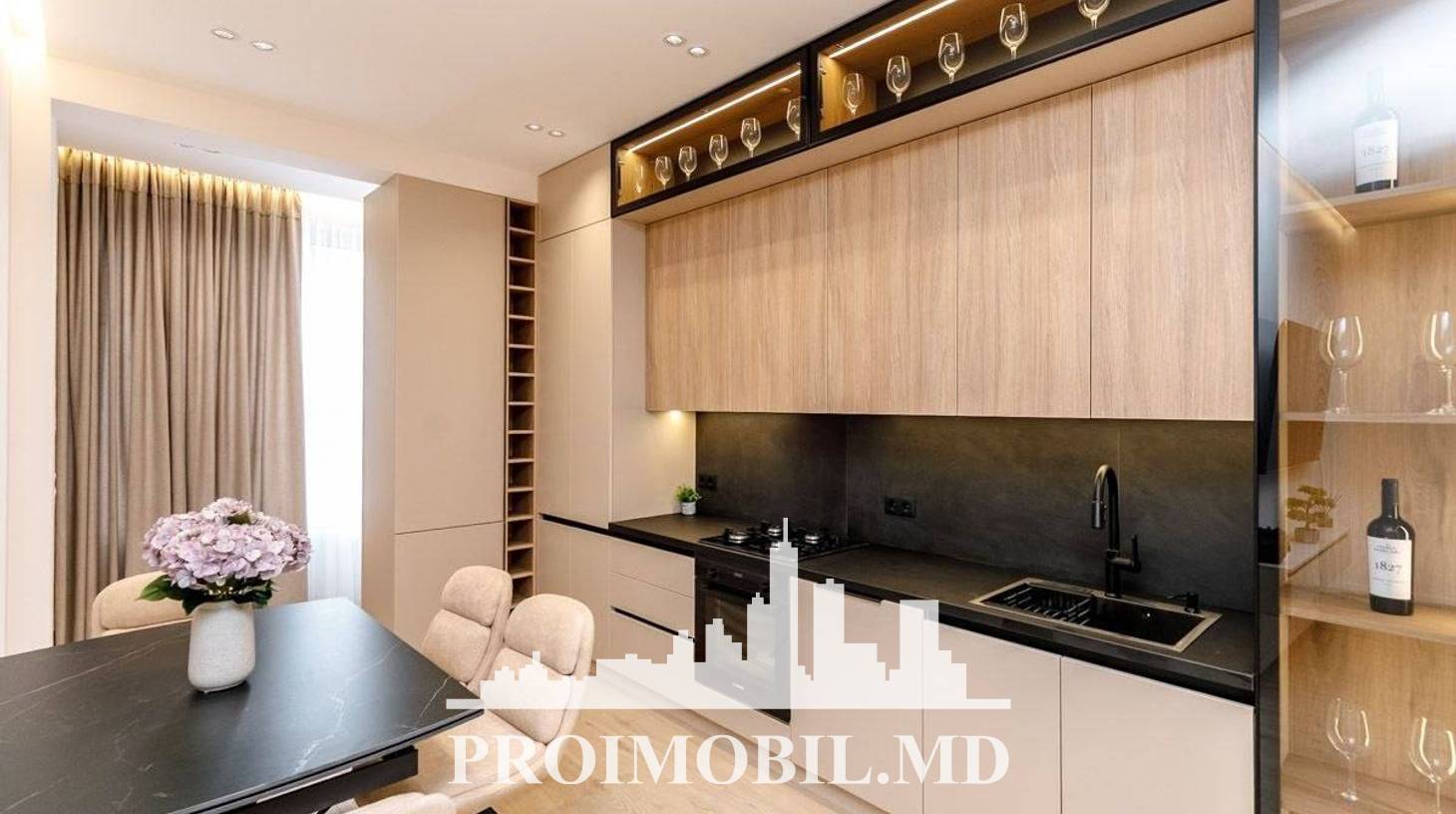 https://images.proimobil.md/ucqF2ErN0lNjP6v2ix_ax1SIhMfAxUzSz2kgRD02--o/watermark:0.75:so:0:30:0.39/resize:fill:1460:816:1/gravity:ce/bG9jYWw6Ly8vZXN0YXRlL2xyLzg4YmVjOGU0LTZmMzYtNGRlZS1hZTgwLTUxZWJlYmViMzE4ZC5qcGVn