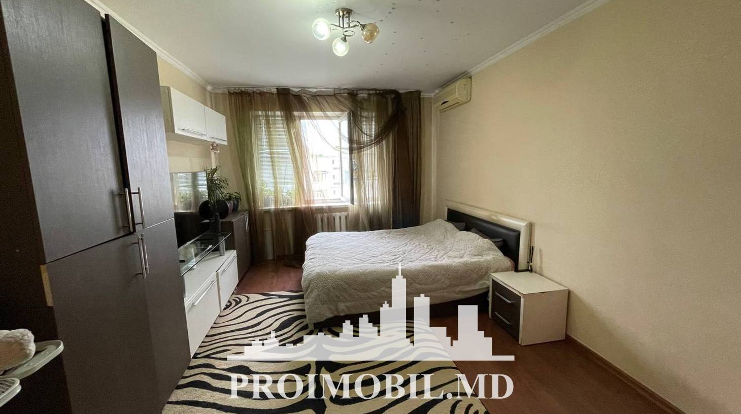 https://images.proimobil.md/uhzg0tEcfx4lYXkkvJPbKsLMb-Wv2zpDqpNU0v-TieE/watermark:0.75:so:0:30:0.39/resize:fill:1460:816:1/gravity:ce/bG9jYWw6Ly8vZXN0YXRlL2xyL2UwZjkxM2QyLWU1ZjMtNGZlOC05ZjBkLTk0Mzc4MjZiMzBkNy5qcGVn