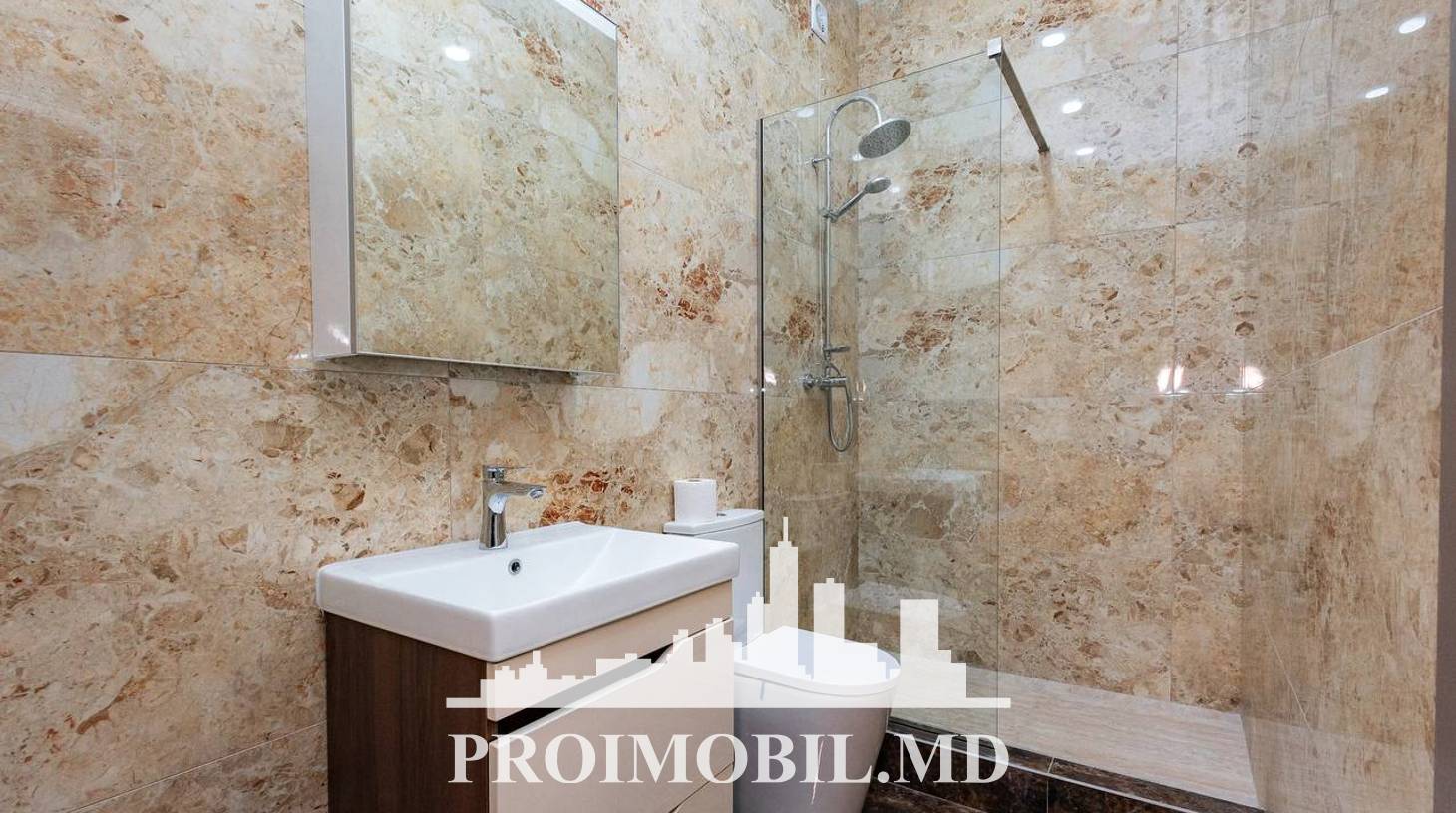https://images.proimobil.md/uk2h6-UA9W31xa348ZA9vUnGTAdk2iAgRuWo01sdorY/watermark:0.75:so:0:30:0.39/resize:fill:1460:816:1/gravity:ce/bG9jYWw6Ly8vZXN0YXRlL2xyLzI4NmE3ZTFjLTMwMjktNGE2Yi1hODEwLWI0YWU2NDc3Y2RhNC5qcGVn