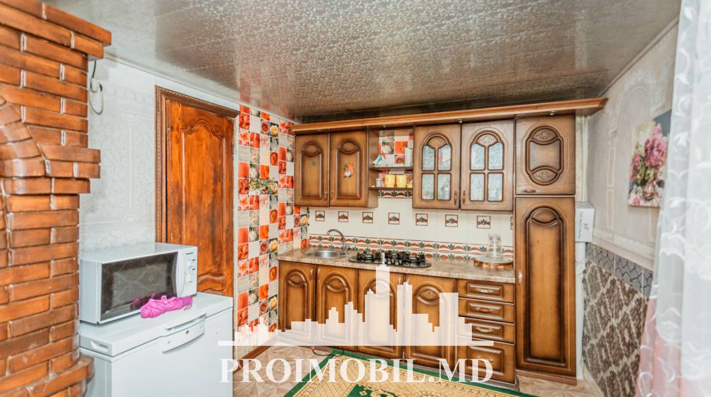 https://images.proimobil.md/urKanX_Zf3Mn9rp1OioYWvTU7Qsz9X6u7WfC62oZ4lI/watermark:0.75:so:0:30:0.39/resize:fill:1460:816:1/gravity:ce/bG9jYWw6Ly8vZXN0YXRlL2xyLzgzODYzNThiLTZjZTgtNDczZi04NjNlLTNlZTFmNjY2MDFjNy5qcGVn