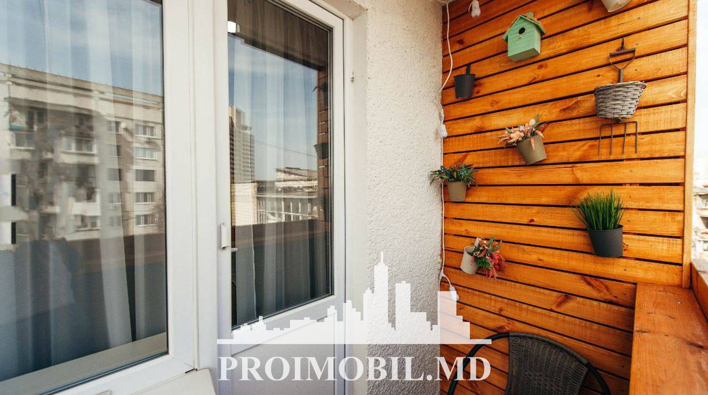 https://images.proimobil.md/us3KHV4DrPeSGFaLIhd_6Zo-91e2qfPTq0DpjE6csAY/watermark:0.75:so:0:30:0.39/resize:fill:1460:816:1/gravity:ce/bG9jYWw6Ly8vZXN0YXRlL2xyLzE2YTBhMTUwLThjOGMtNDM4My05ZDM3LTcwMGE3MDdlYWIxNC5qcGVn