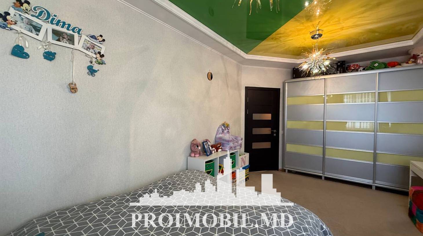 https://images.proimobil.md/uuTUr4V0ICIzt16OS876Uy6sreAUCXVvhmtBLF-49xc/watermark:0.75:so:0:30:0.39/resize:fill:1460:816:1/gravity:ce/bG9jYWw6Ly8vZXN0YXRlL2xyLzQyYzc4OGQ1LTg4YmUtNDlkZi1iZWY3LTJhZTg0YTllNWRiZS5qcGVn