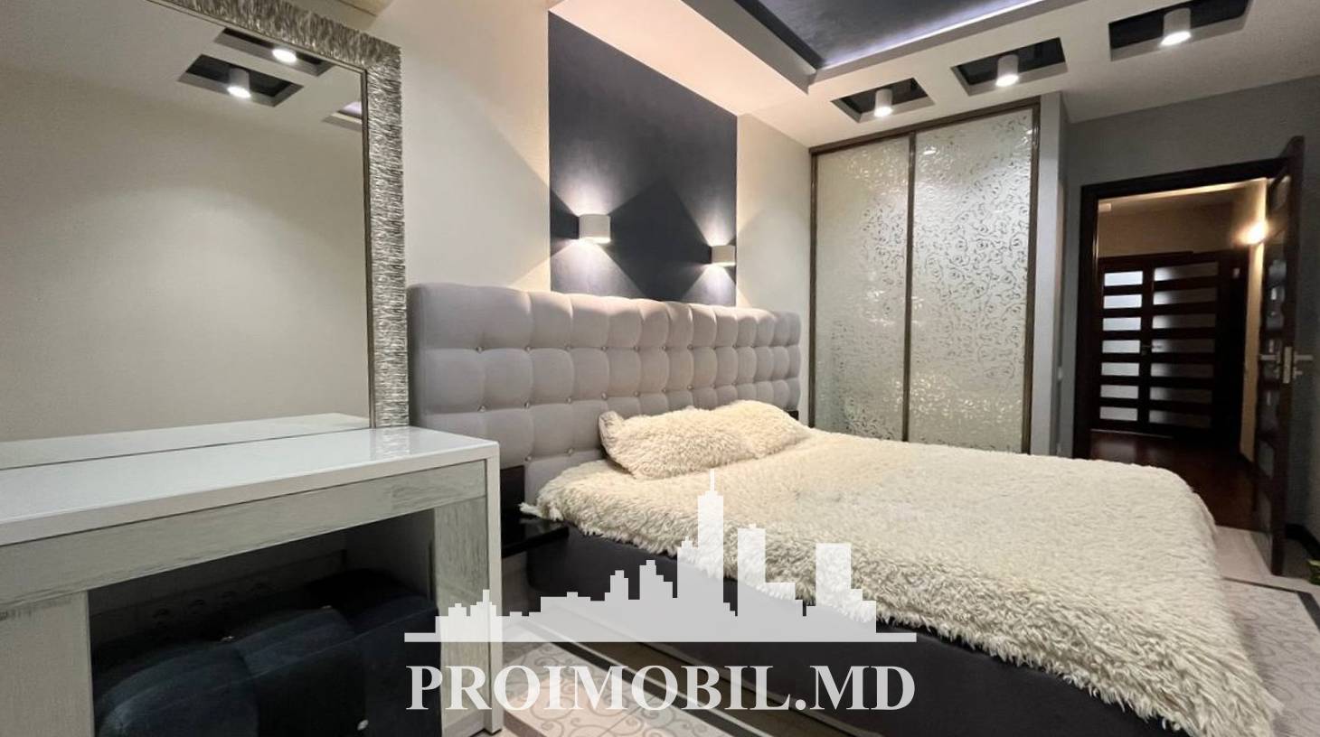 https://images.proimobil.md/uur3DzEk4QHju5RIiDb0PmMRCg0KtbtkAAtJm-jo5E4/watermark:0.75:so:0:30:0.39/resize:fill:1460:816:1/gravity:ce/bG9jYWw6Ly8vZXN0YXRlL2xyLzgxNDYzMDNlLWY3ZWUtNGYwZS1hOGE2LTZmMzM1YTYyZTcyYi5qcGVn
