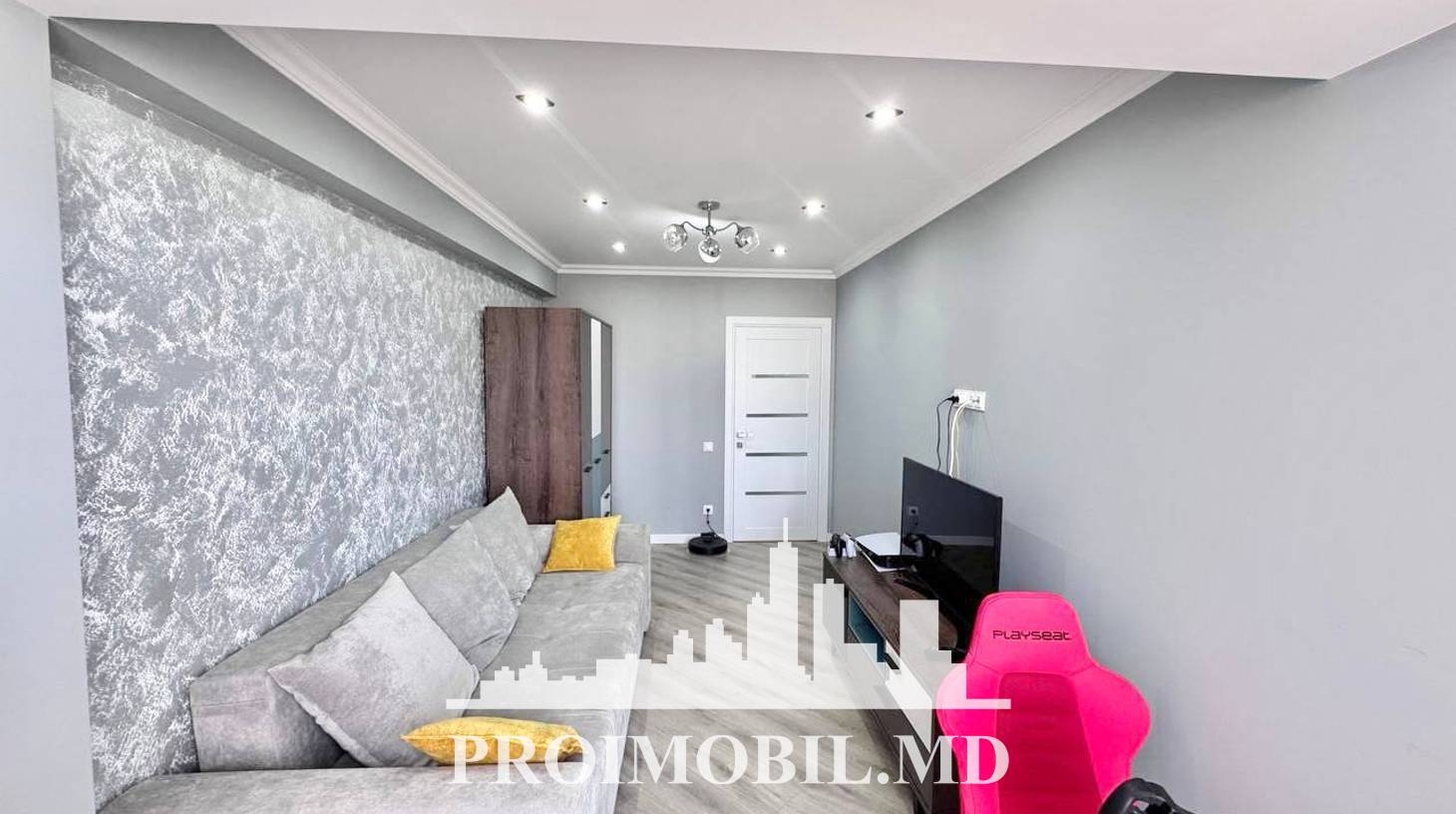 https://images.proimobil.md/v-KHcoE6ZX2vUgq69nSSVuQAG5fsDet5qydpQTxEMq8/watermark:0.75:so:0:30:0.39/resize:fill:1460:816:1/gravity:ce/bG9jYWw6Ly8vZXN0YXRlL2xyLzhkY2Q2OGEzLTc3MTItNGMxOS05NzEzLWY3YTE0MGIxYmQ5ZS5qcGVn