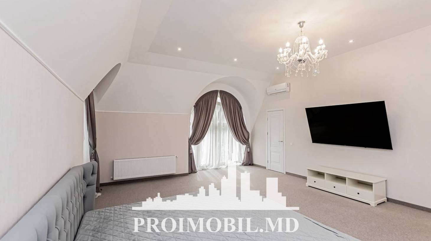 https://images.proimobil.md/v0DJDh-Y0bagLax9i1pT5OrRQz7Ra5Dj-l8TB3uLDrw/watermark:0.75:so:0:30:0.39/resize:fill:1460:816:1/gravity:ce/bG9jYWw6Ly8vZXN0YXRlL2xyLzUzOGI0MDA4LTRiOGItNGJiNS1iMzVmLWU5Y2M5ZDM1MjEyNC5qcGVn