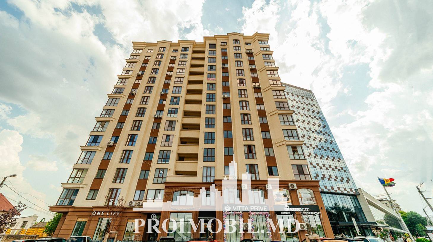https://images.proimobil.md/v3znYNwiQHL55RQ9vGKKCps-XxNxmMRQS13wWz0KlxU/watermark:0.75:so:0:30:0.39/resize:fill:1460:816:1/gravity:ce/bG9jYWw6Ly8vZXN0YXRlL2xyL2M3MDg2YzJhLTU2OWYtNGM2OS04ZTliLTQ5OTI3Y2JlNzU5NS5qcGVn