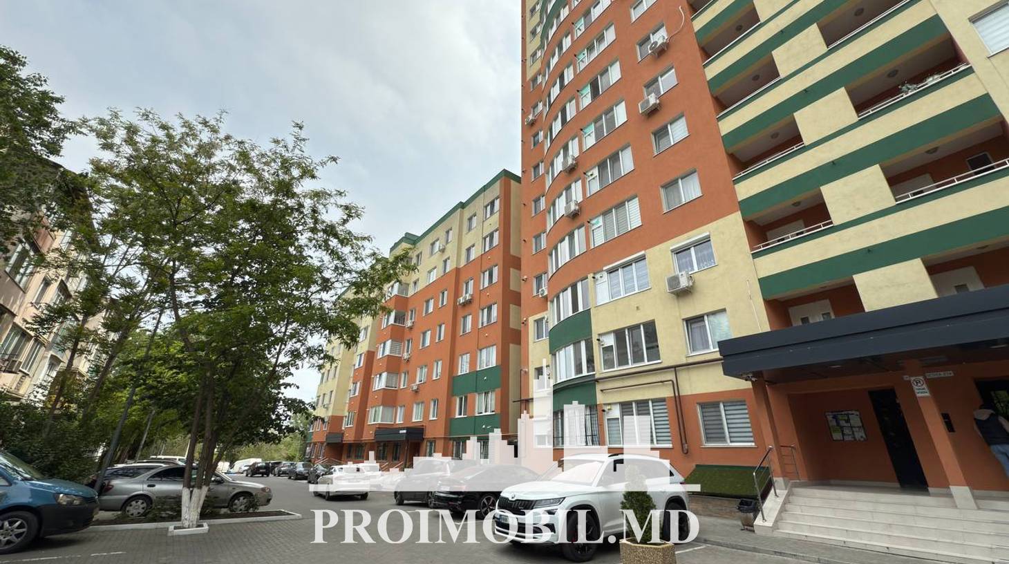 https://images.proimobil.md/v5DBXZzEW94mjviTzBKFR7FhrcnVQ7EM0hs13xEVshs/watermark:0.75:so:0:30:0.39/resize:fill:1460:816:1/gravity:ce/bG9jYWw6Ly8vZXN0YXRlL2xyLzg2NmQ4MTRlLTRkYjgtNDVmNC05NTZlLWYwOTRmNzMxZWIzMi5qcGVn