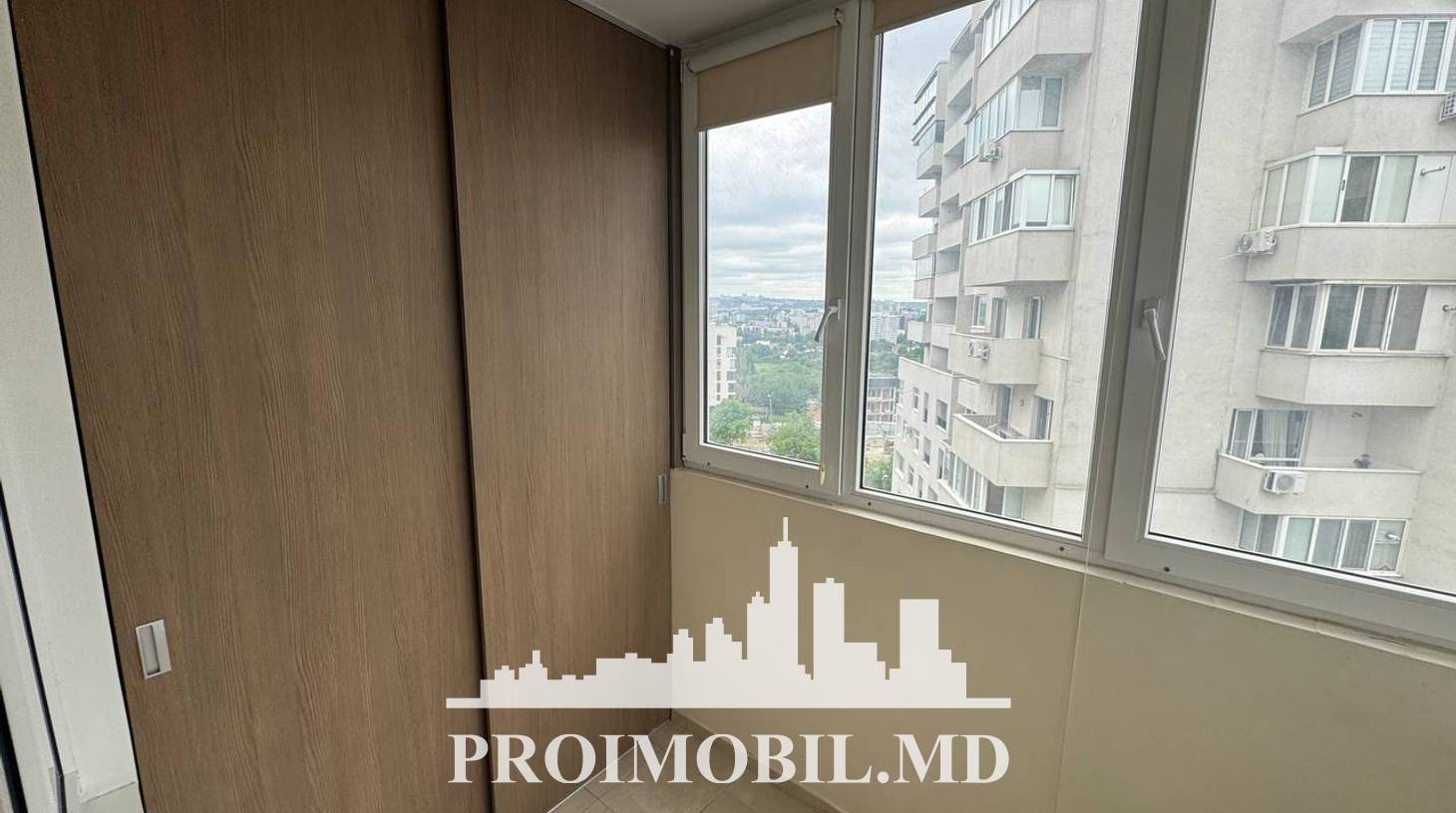 https://images.proimobil.md/v7zI8nD73kSXpLM9GknBcvlcZBBia5JfwzfVD2zCM48/watermark:0.75:so:0:30:0.39/resize:fill:1460:816:1/gravity:ce/bG9jYWw6Ly8vZXN0YXRlL2xyLzY3ZGY2ZmVkLWExMjAtNGRjOC1hNTUyLTdhNDMyODIyOGRiZi5qcGVn