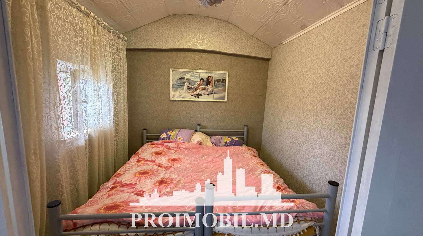 https://images.proimobil.md/v8-G-_DqqIiGzf_S0E7DQOhJ-Kxlt2I-qr9pfAInxqY/watermark:0.75:so:0:30:0.39/resize:fill:1460:816:1/gravity:ce/bG9jYWw6Ly8vZXN0YXRlL2xyLzMwMTljYzY1LTVmZGYtNDkyNi1hYWMwLWE2OTI0YjFhZmI4Ni5qcGVn