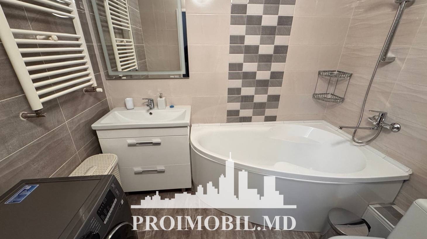https://images.proimobil.md/vB84S3wIw8mG5ayd64u6xrKpGd0mE410Ky_aNYnQi64/watermark:0.75:so:0:30:0.39/resize:fill:1460:816:1/gravity:ce/bG9jYWw6Ly8vZXN0YXRlL2xyLzVmZWFjZWIxLWY2ZmQtNGEzNi1hNjZiLTg5MTJmMGI1NmJhZC5qcGVn